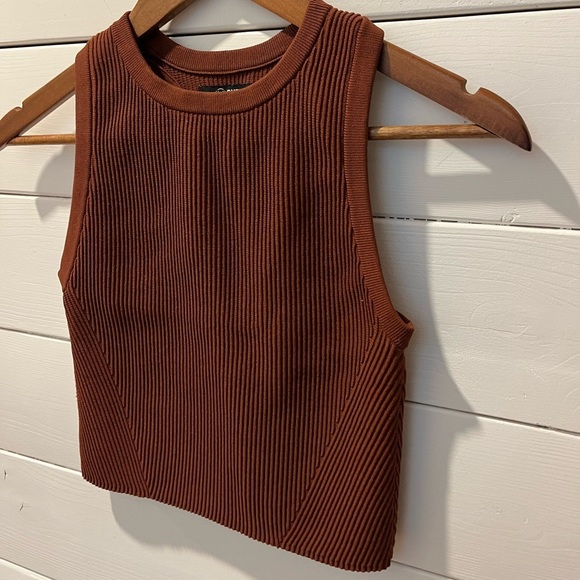 CUTS Women’s Ribbed Cropped Tank Top – Rust Brown – Size S - Picture 2 of 9